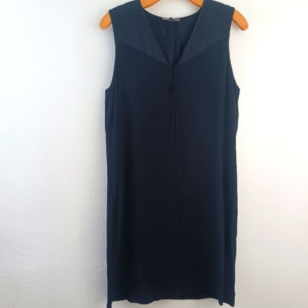 Vince V-neck sleeveless viscose blend blue dress size S